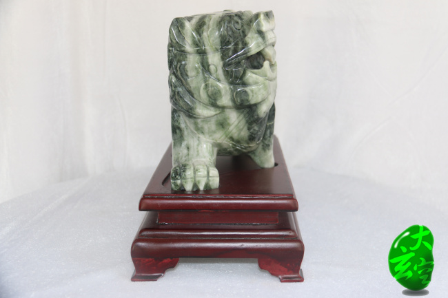 狴犴 大：68000￥ ?。?8000￥